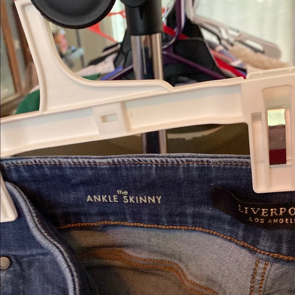 Classic Blue Women's Jeans - Picture 2 of 5